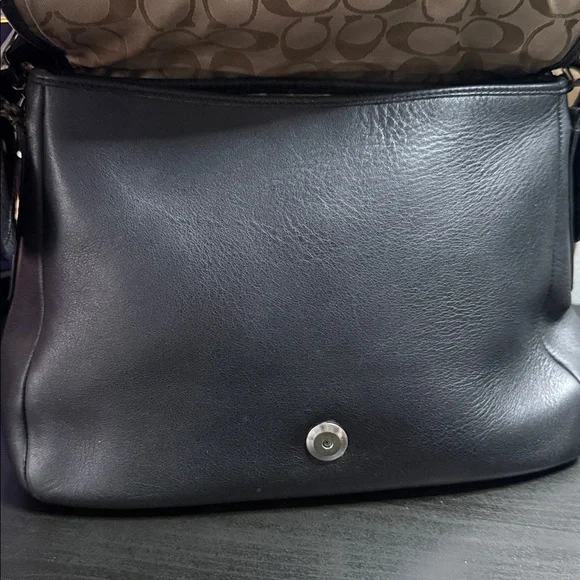 COACH Vintage Legacy Flap Bag - Picture 10 of 16